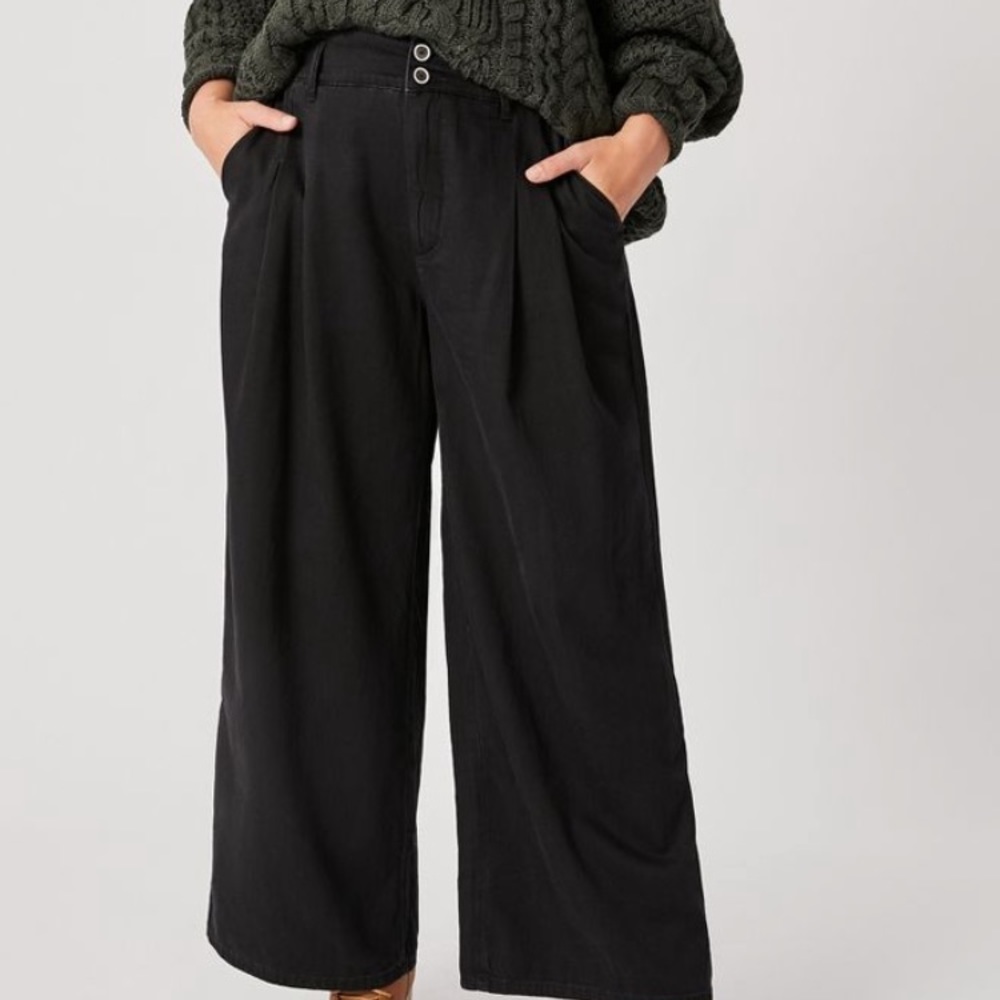 Pilcro high waisted wide leg jeans